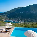 Adamas Sivota (Lefkada)