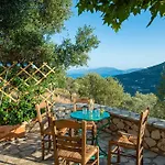 Adamas Sivota (Lefkada)